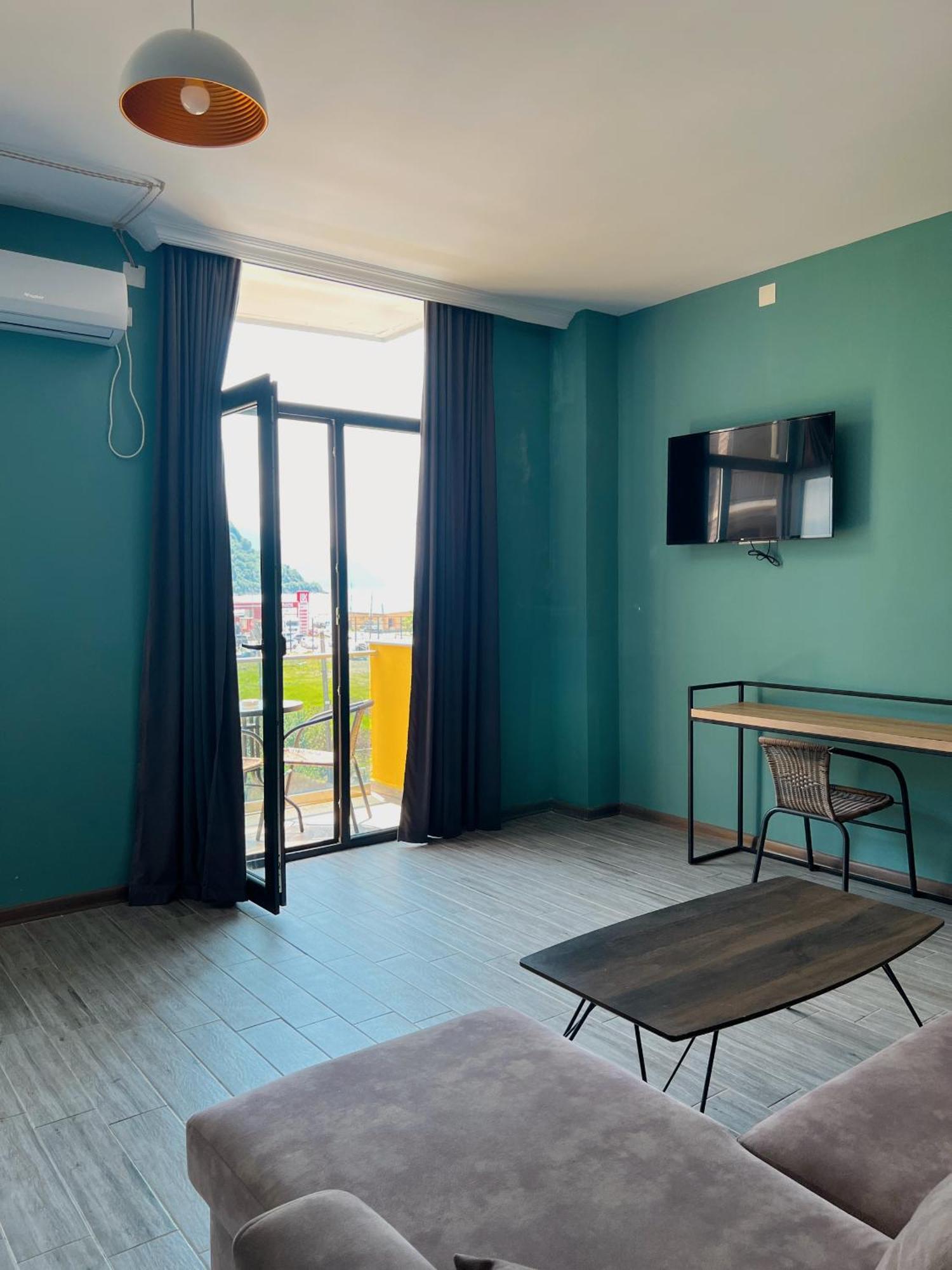 Hotel Casa Del Mar à Kvariati Extérieur photo